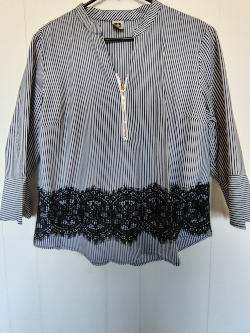 Anne Klein Striped Black & White Lace-Hem Women's Blouse Size XL